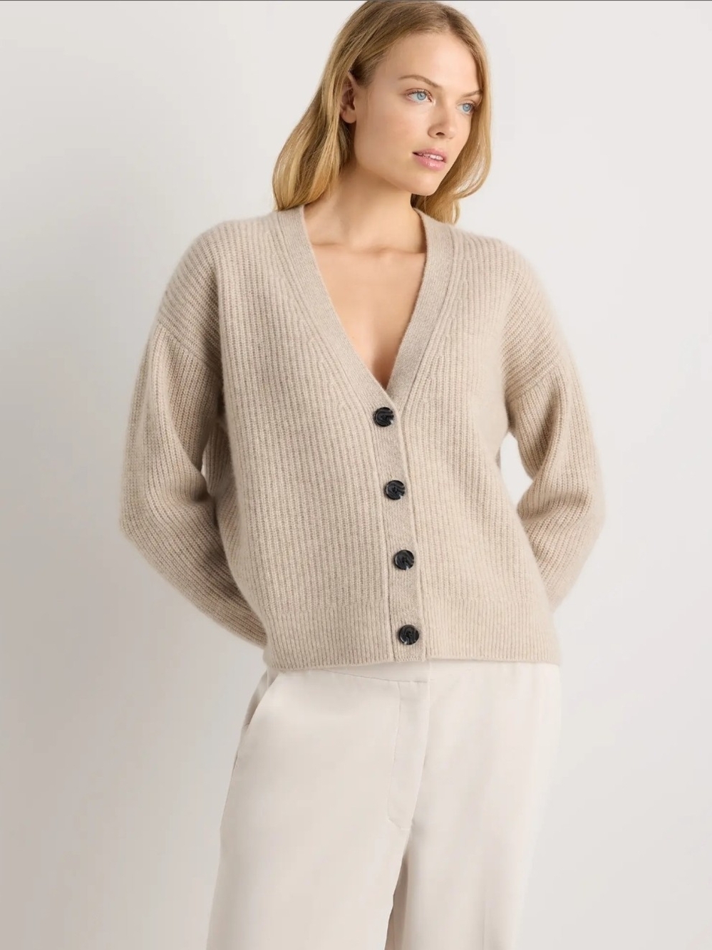 Quince Mongolian Cashmere Fisherman Boxy Cropped Cardigan SweaterIn Natural, L - Picture 2 of 7